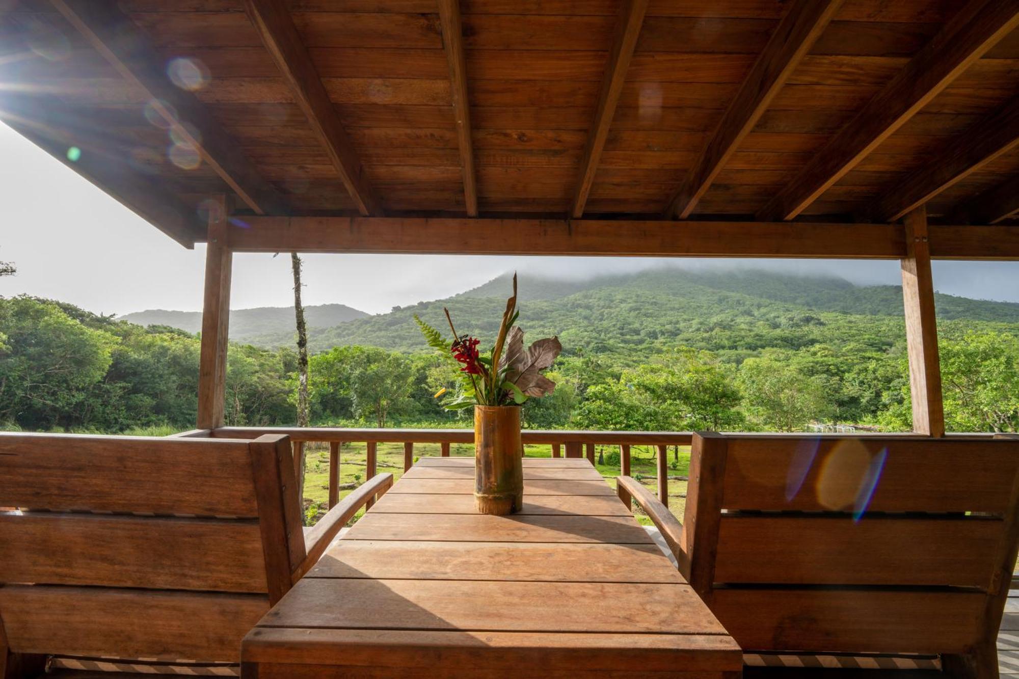 Villa Liamuiga Romneys Exterior foto